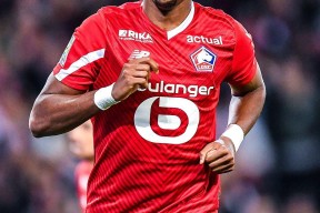 法甲最新形势：AC米兰高居榜首，波尔图强势追赶，冠军归属成迷的简单介绍